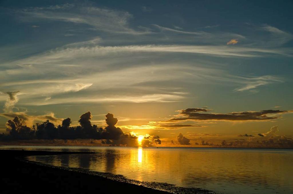 เอตู มัวนา บีช วิลลา Villa Arutanga ภายนอก รูปภาพ